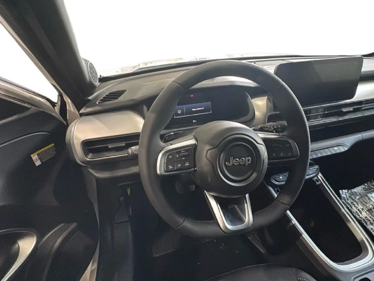 Jeep Avenger nuova a Agrigento (17)
