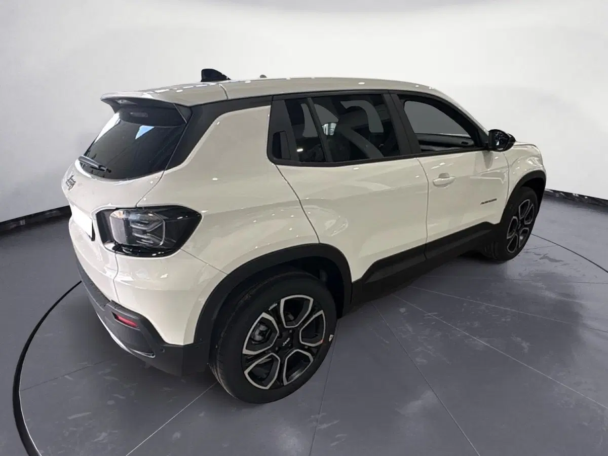 Jeep Avenger nuova a Agrigento (6)