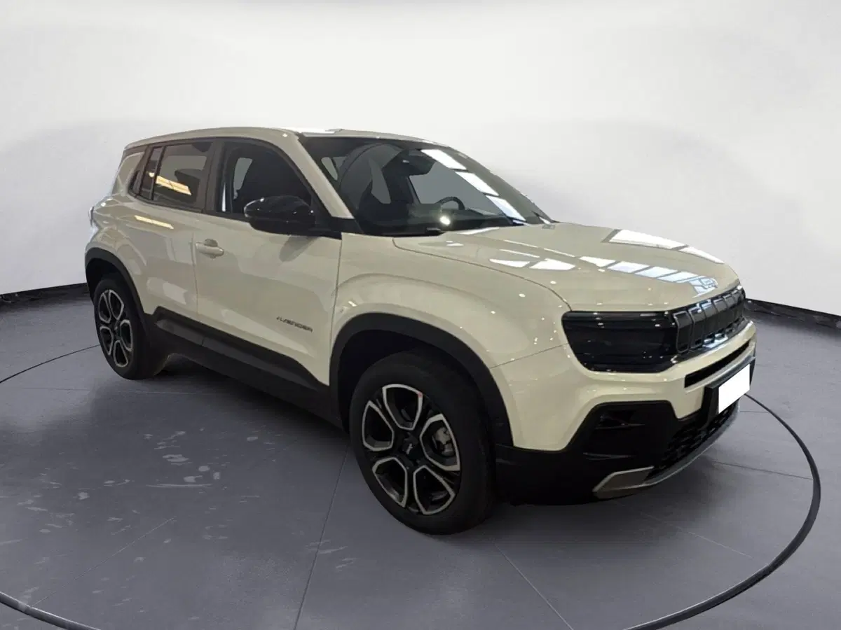 Jeep Avenger nuova a Agrigento (8)