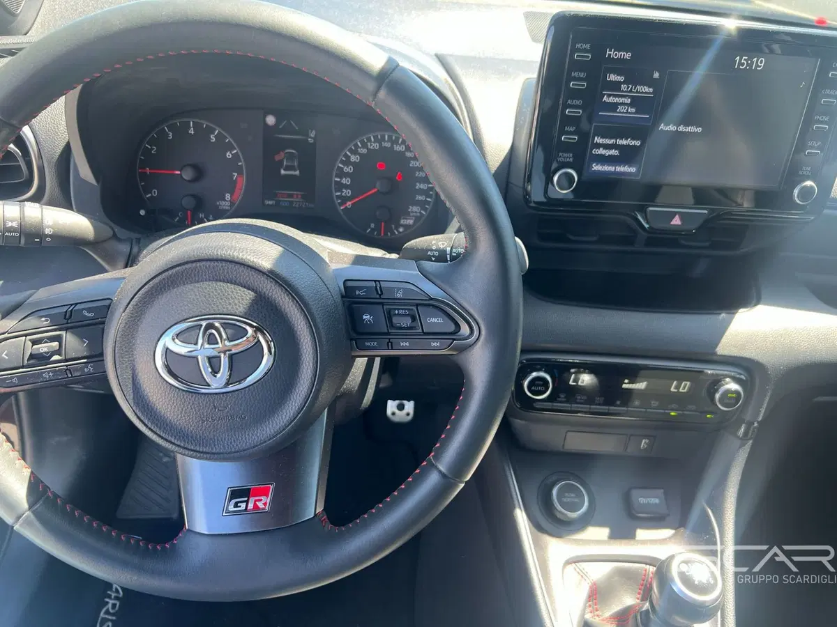 Toyota GR Yaris usata a Livorno (9)