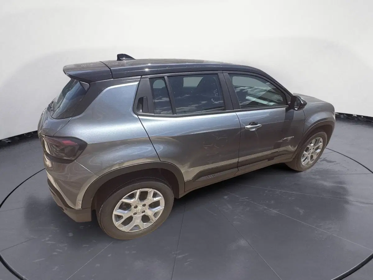 Jeep Avenger nuova a Agrigento (6)