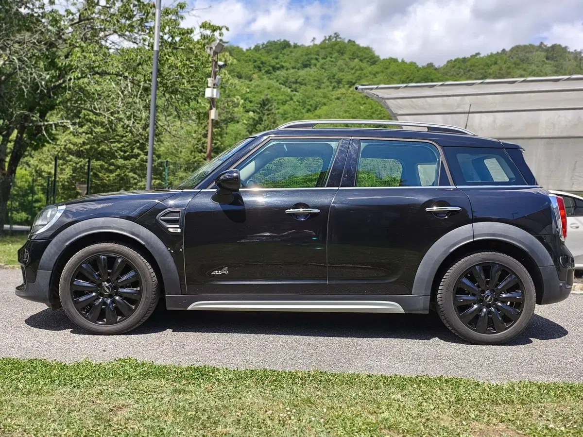 MINI Mini Countryman usata a La Spezia (4)