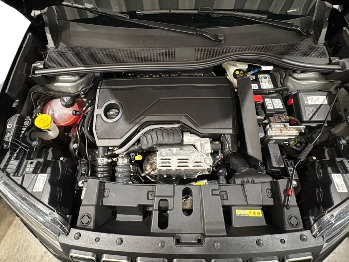 Jeep Avenger nuova a Agrigento (16)