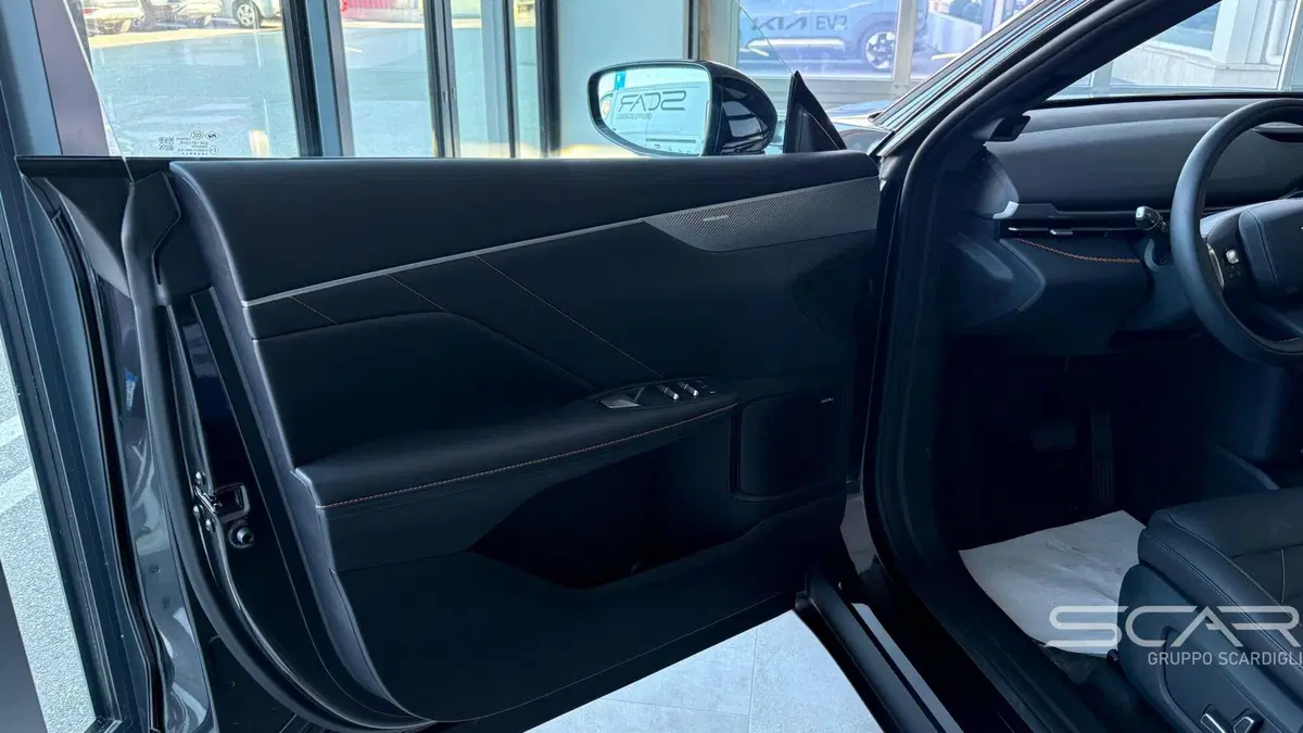 Changan Deepal S05 nuova a Livorno (12)