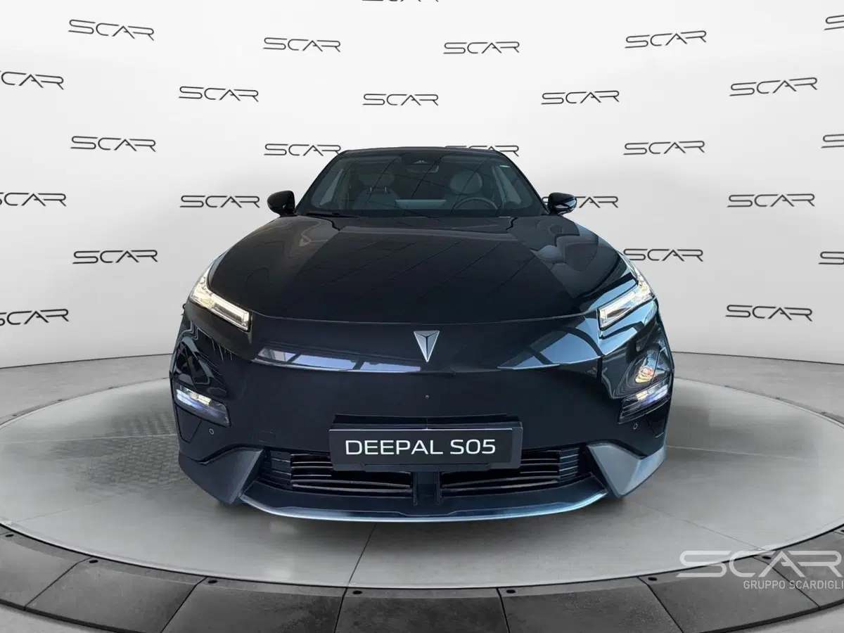Changan Deepal S05 nuova a Livorno (2)