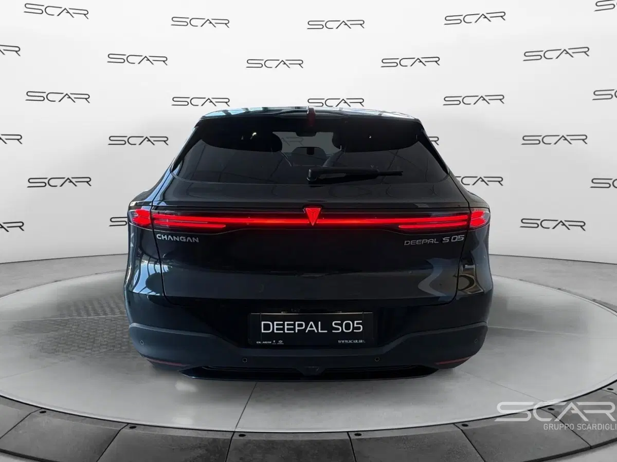Changan Deepal S05 nuova a Livorno (5)
