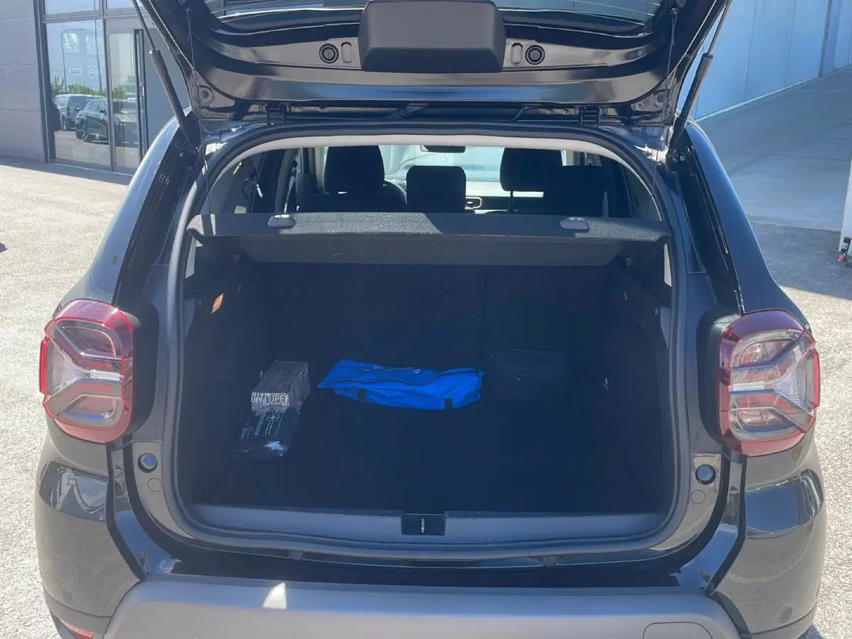 Dacia Duster usata a Bologna (16)