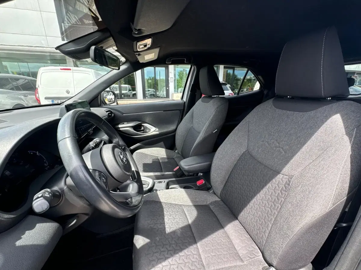 Toyota Yaris Cross usata a Modena (13)