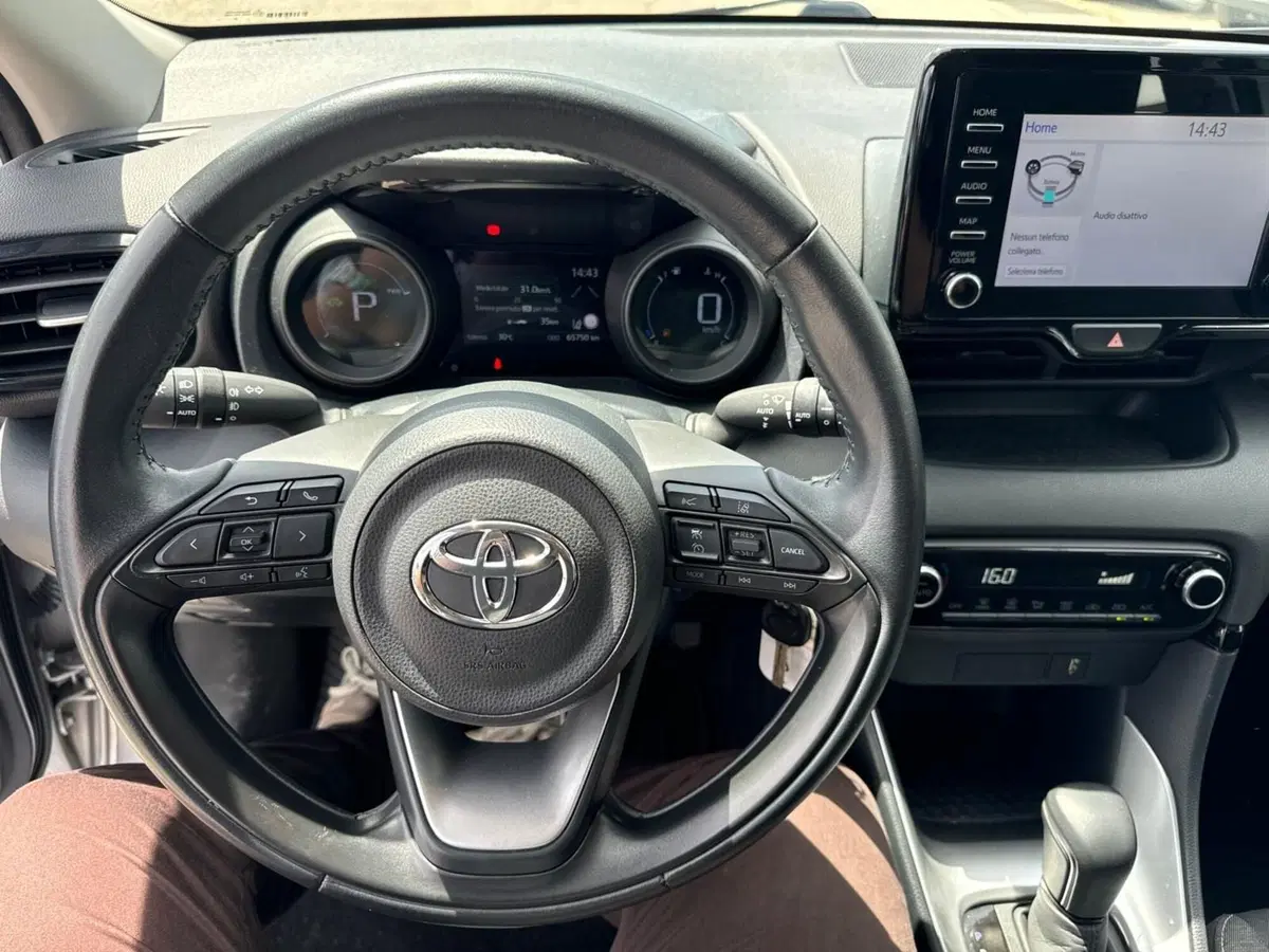 Toyota Yaris usata a Modena (11)