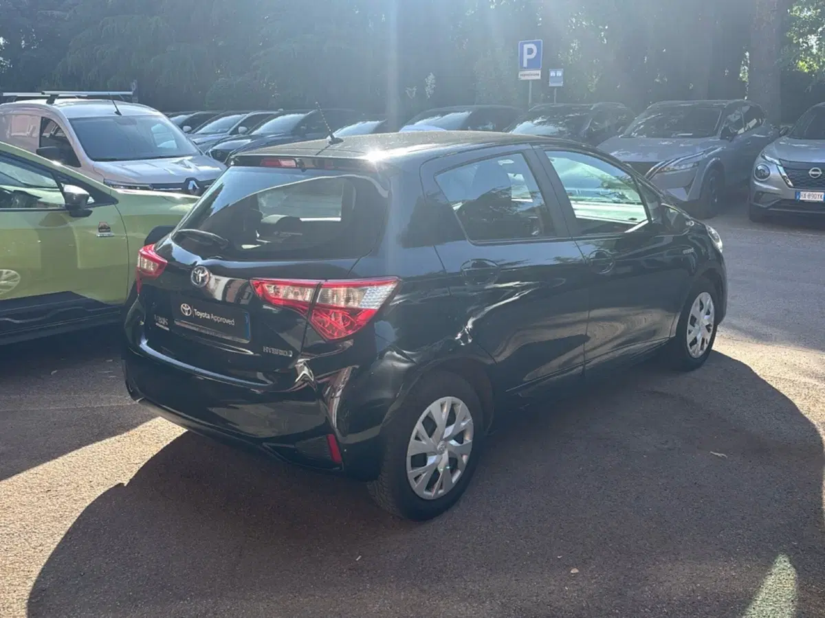 Toyota Yaris usata a Bologna (6)