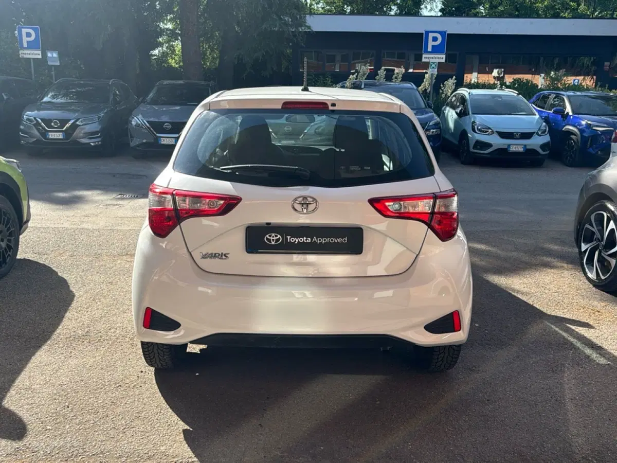 Toyota Yaris usata a Bologna (4)