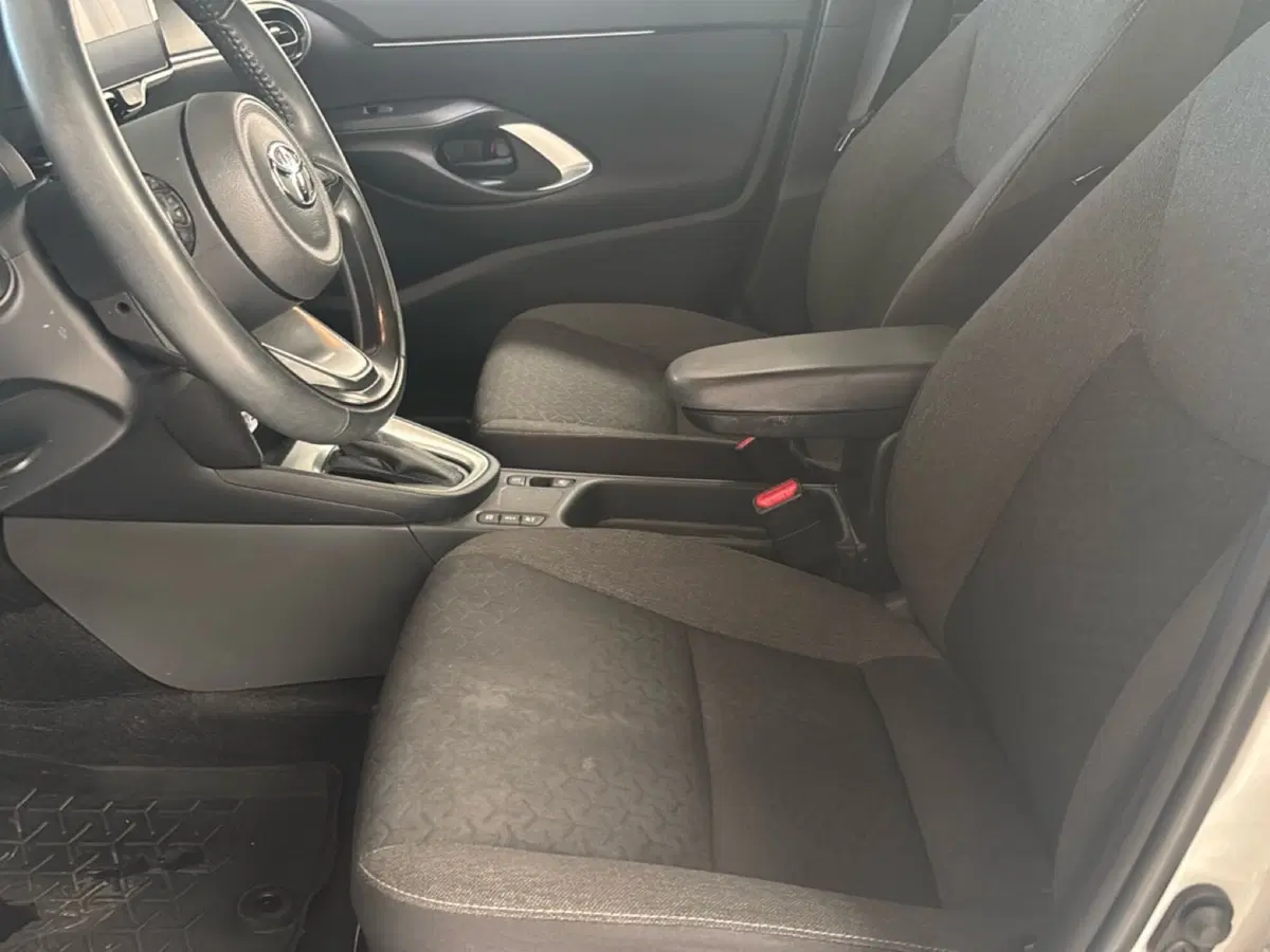 Toyota Yaris Cross usata a Bologna (8)