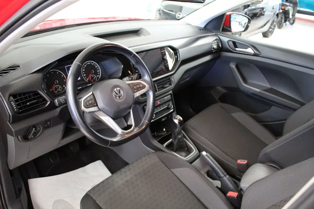 Volkswagen T-Cross usata a Cremona (7)