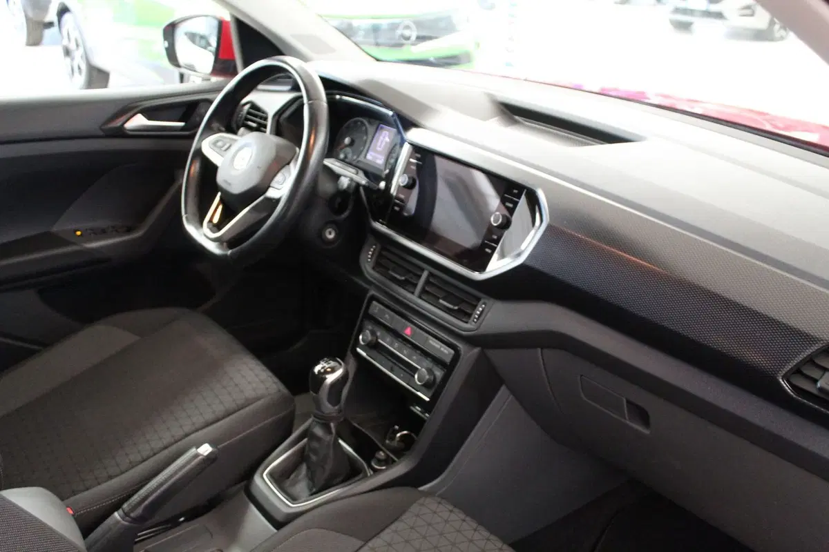 Volkswagen T-Cross usata a Cremona (8)