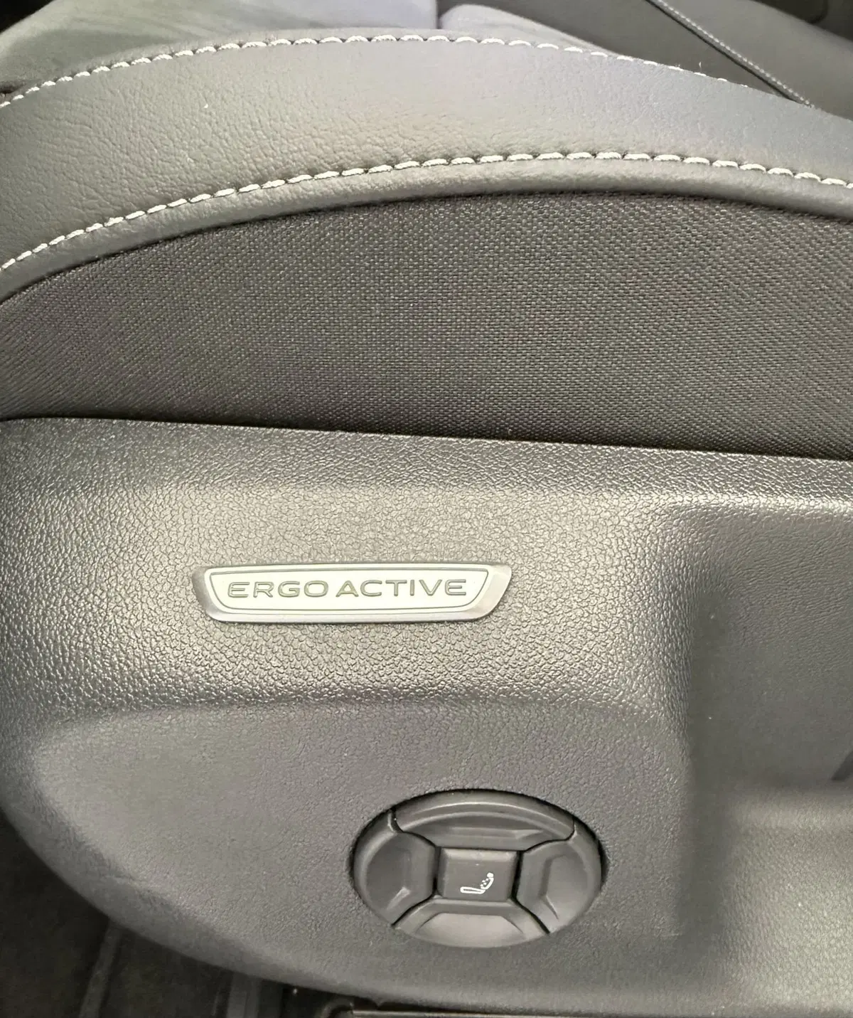 Volkswagen T-Roc usata a Parma (16)