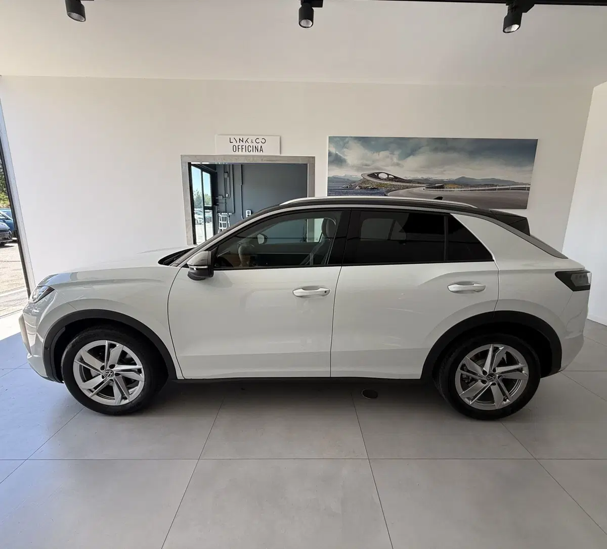 Volkswagen T-Roc usata a Parma (7)