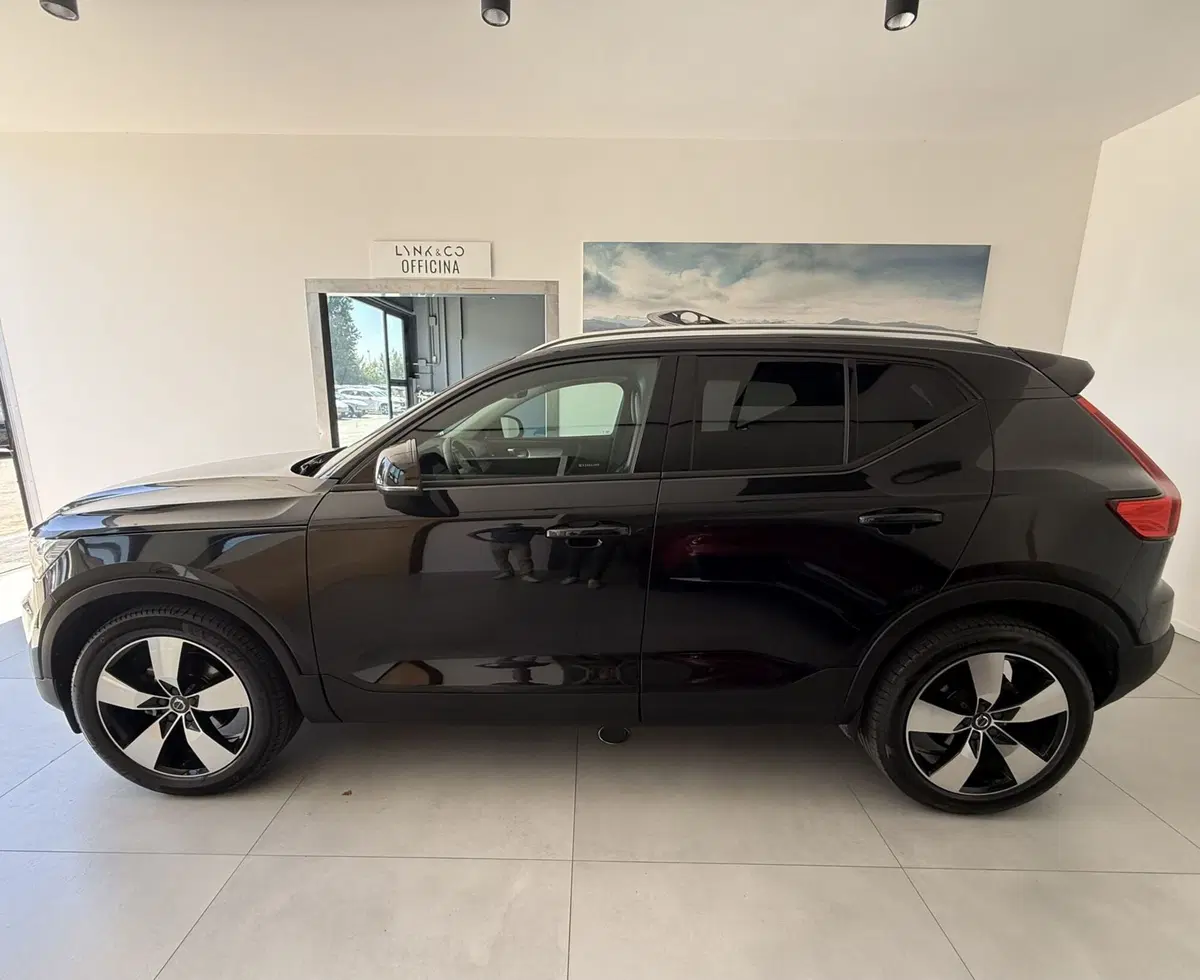 Volvo XC40 usata a Parma (6)