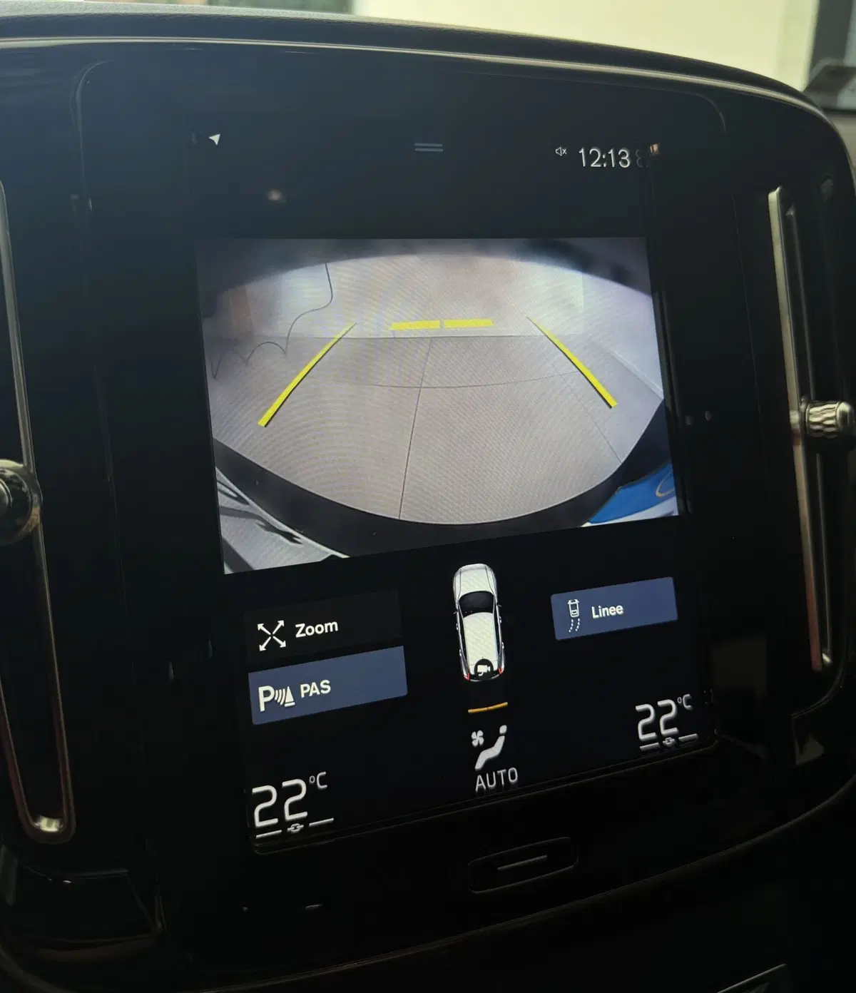 Volvo XC40 usata a Parma (8)