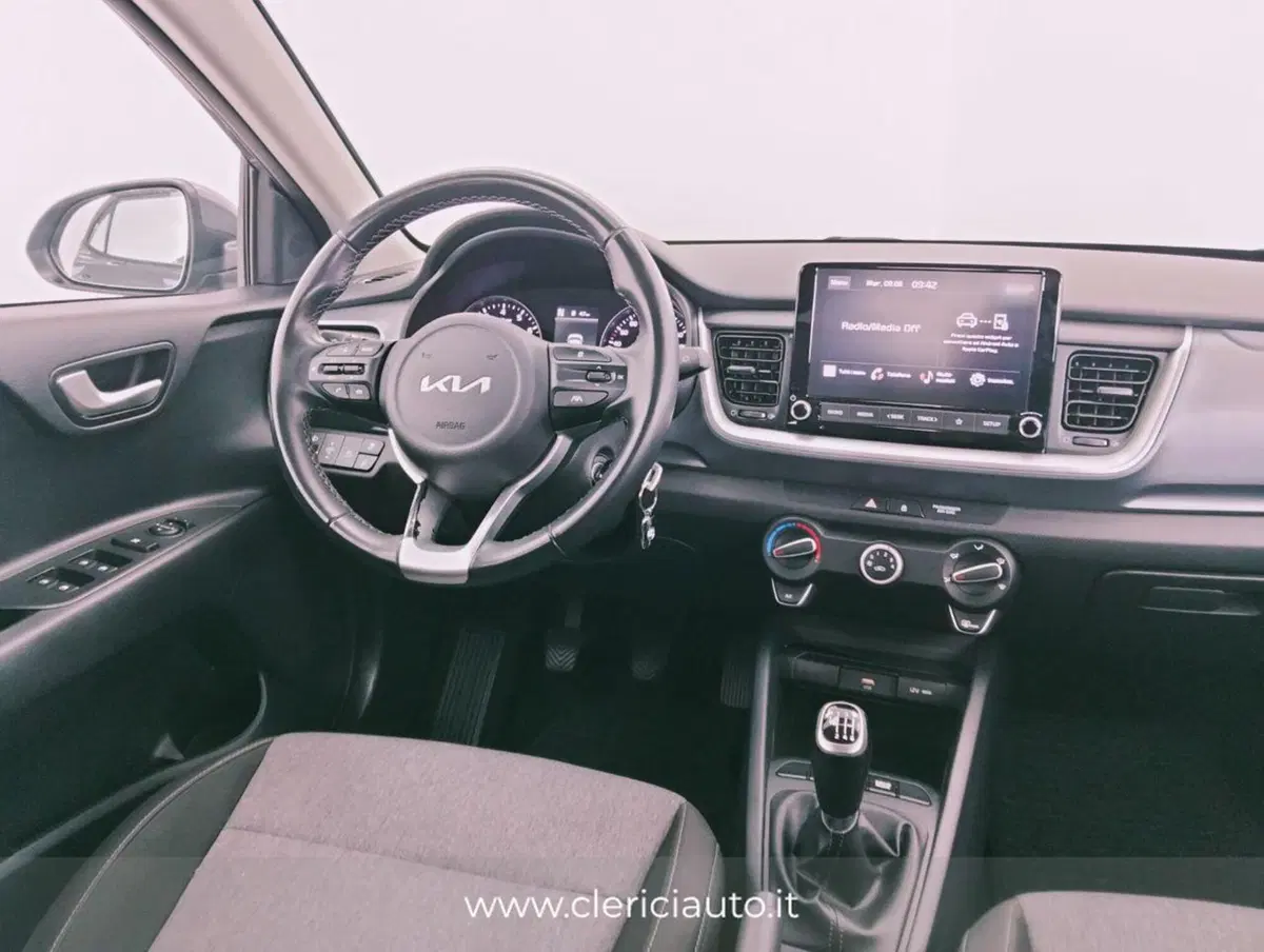 Kia Stonic usata a Como (10)