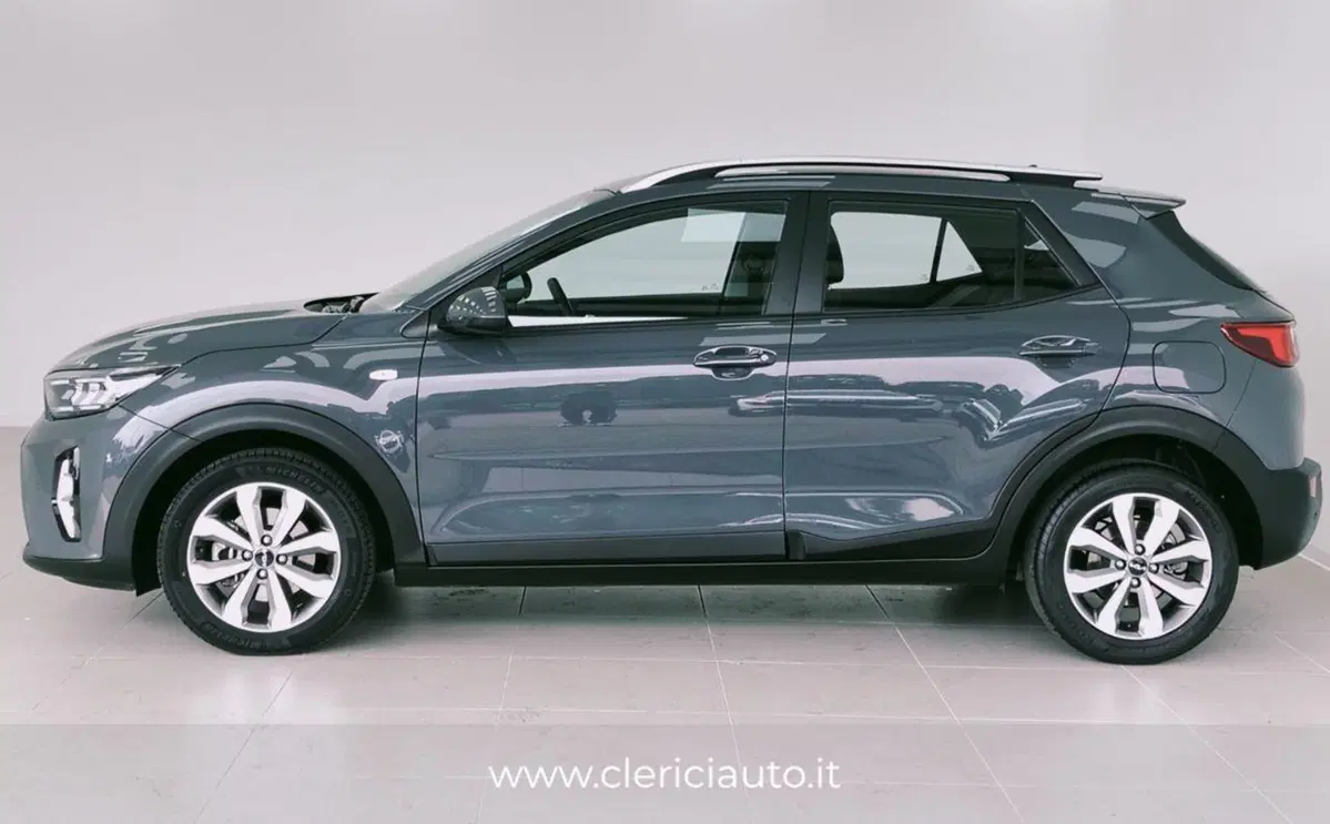 Kia Stonic usata a Como (8)
