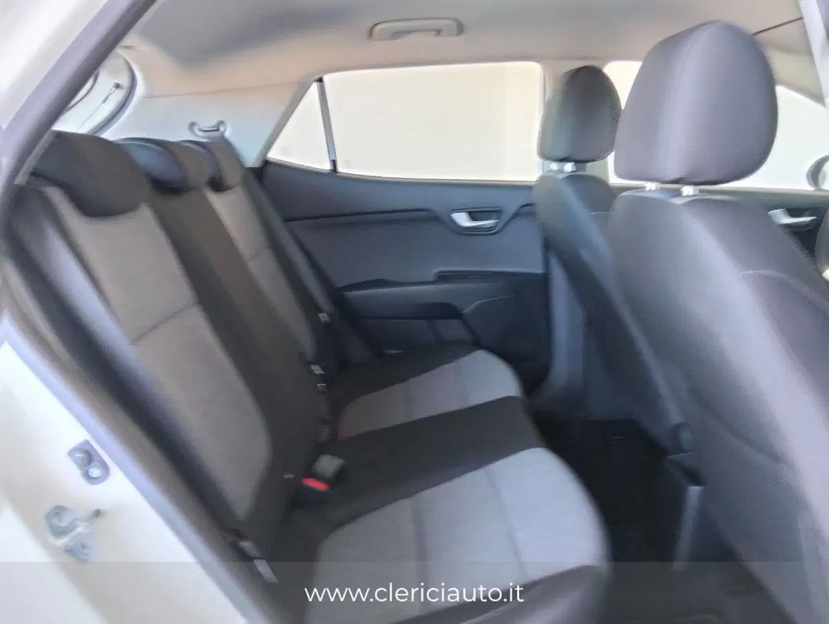 Kia Stonic usata a Como (4)