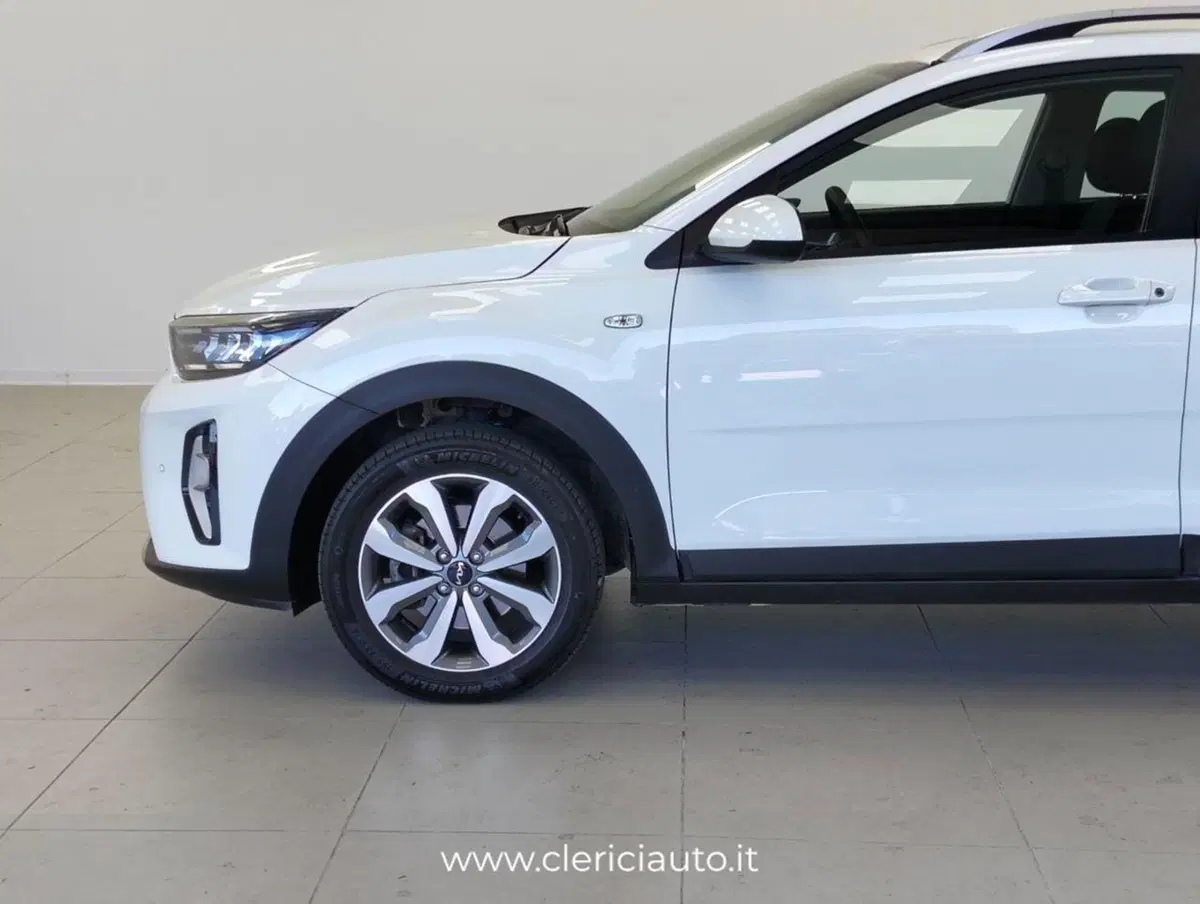 Kia Stonic usata a Como (8)
