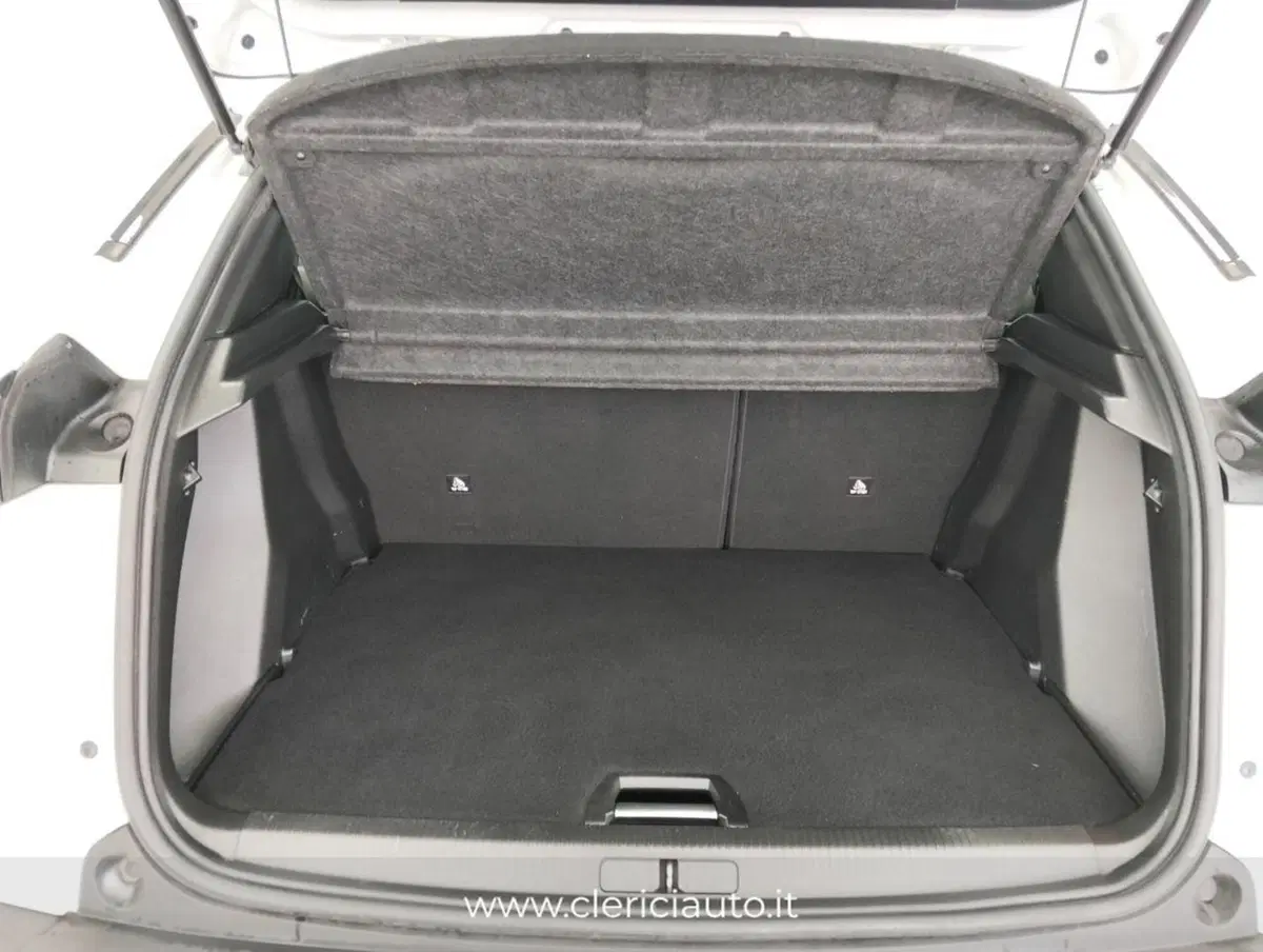 Peugeot 2008 usata a Como (19)