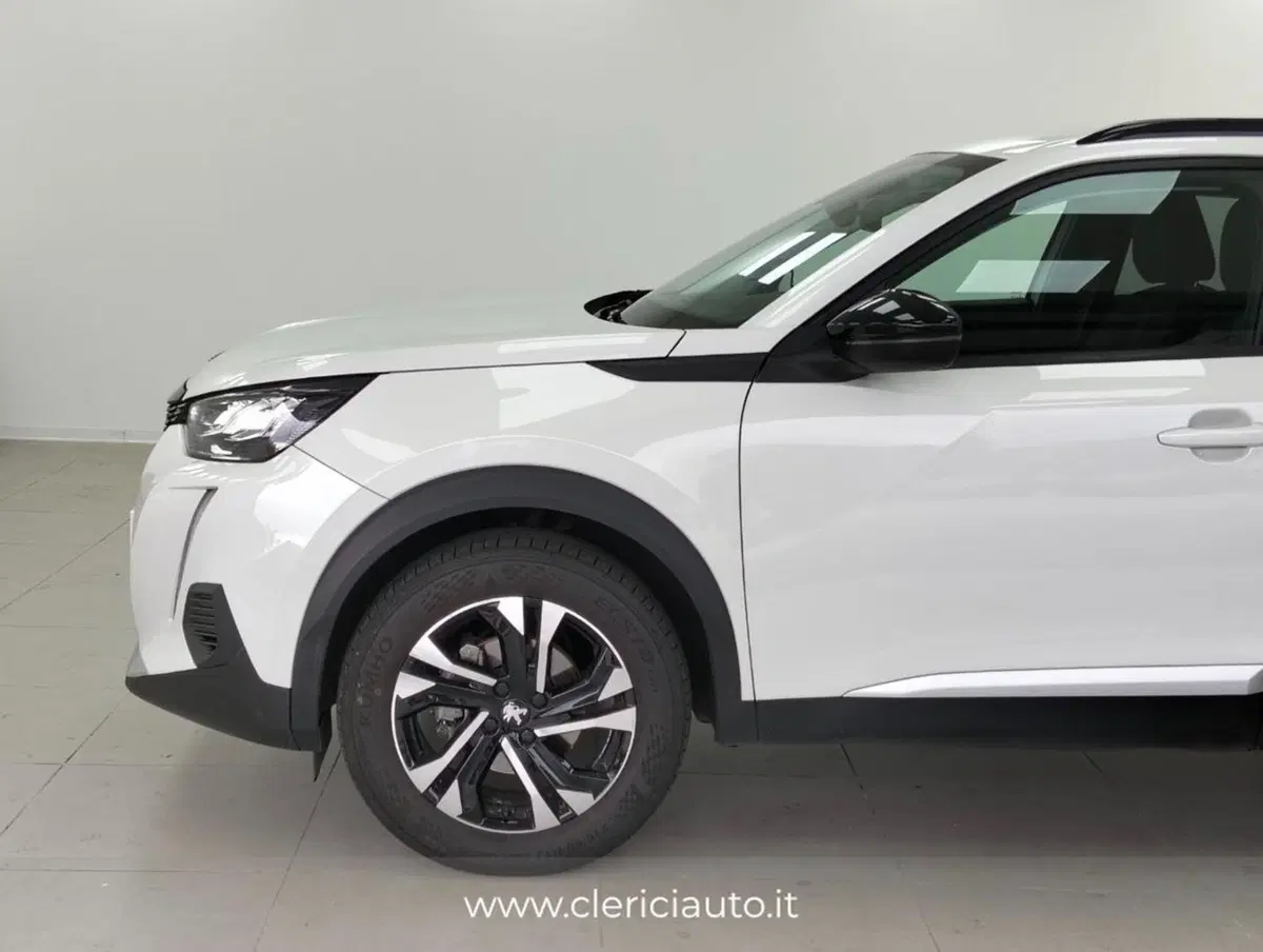 Peugeot 2008 usata a Como (9)