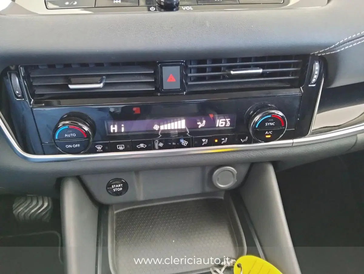 Nissan Qashqai usata a Como (15)