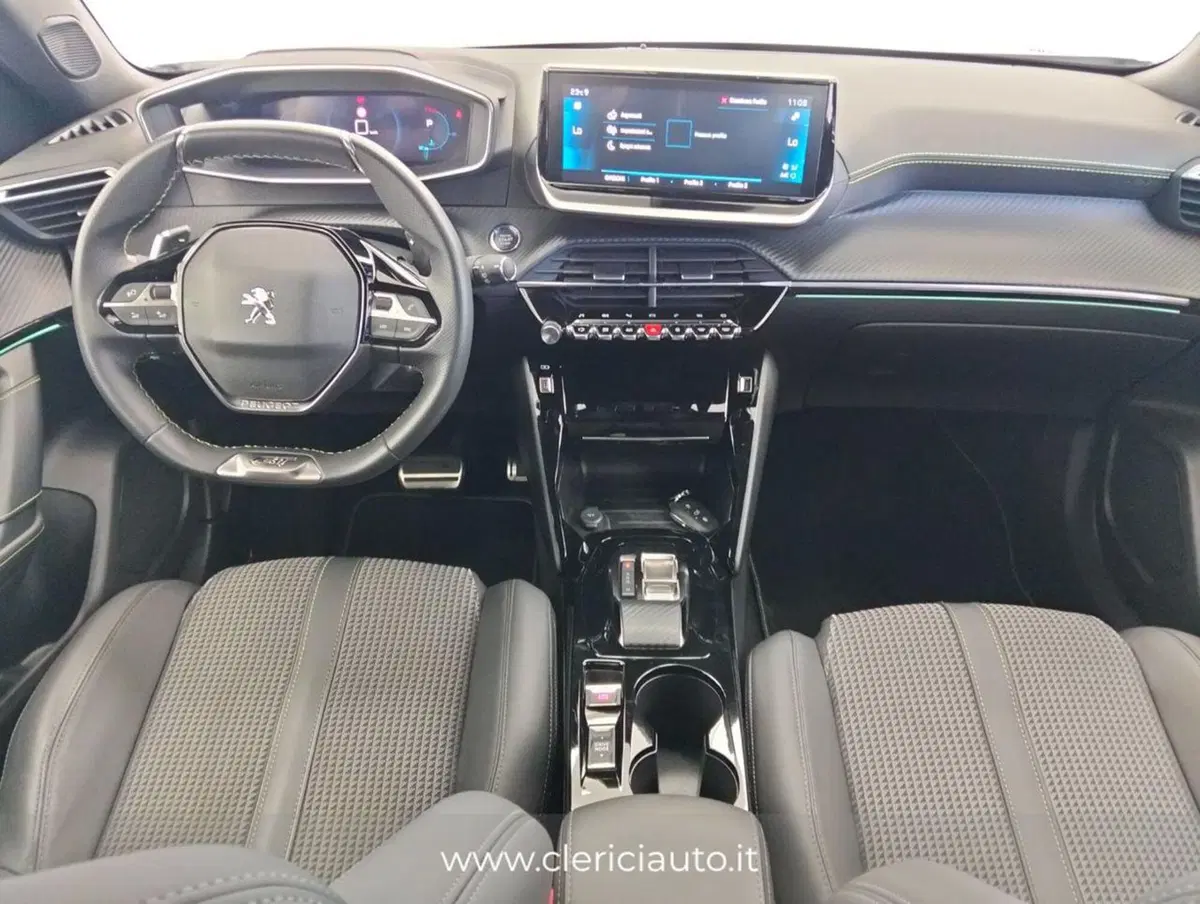 Peugeot 2008 usata a Como (4)