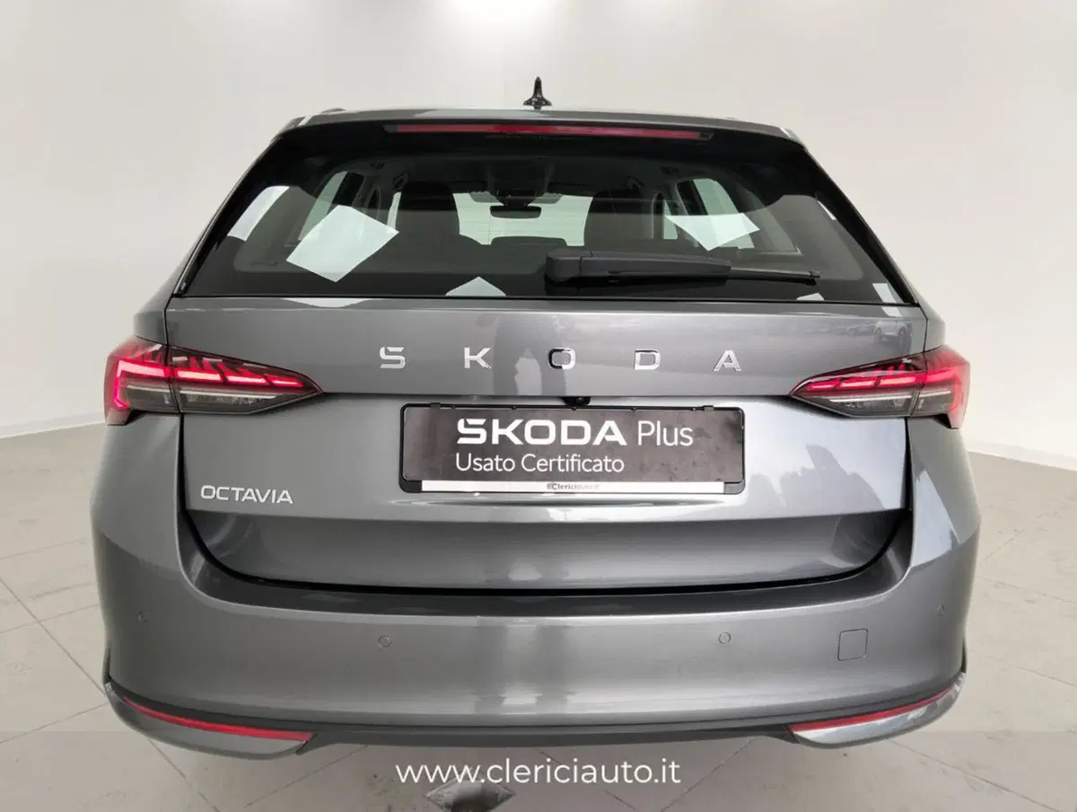 Skoda Octavia Station Wagon usata a Como (6)