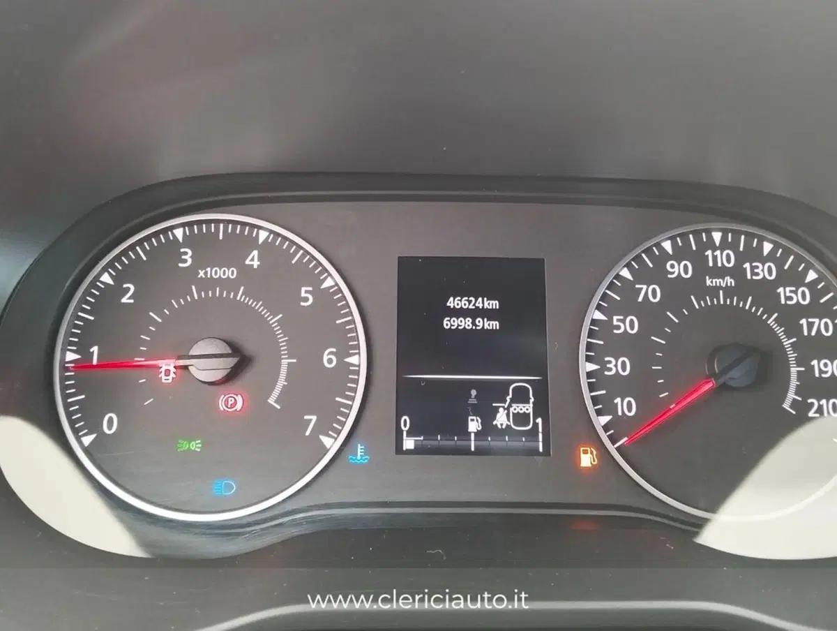 Dacia Duster usata a Como (10)