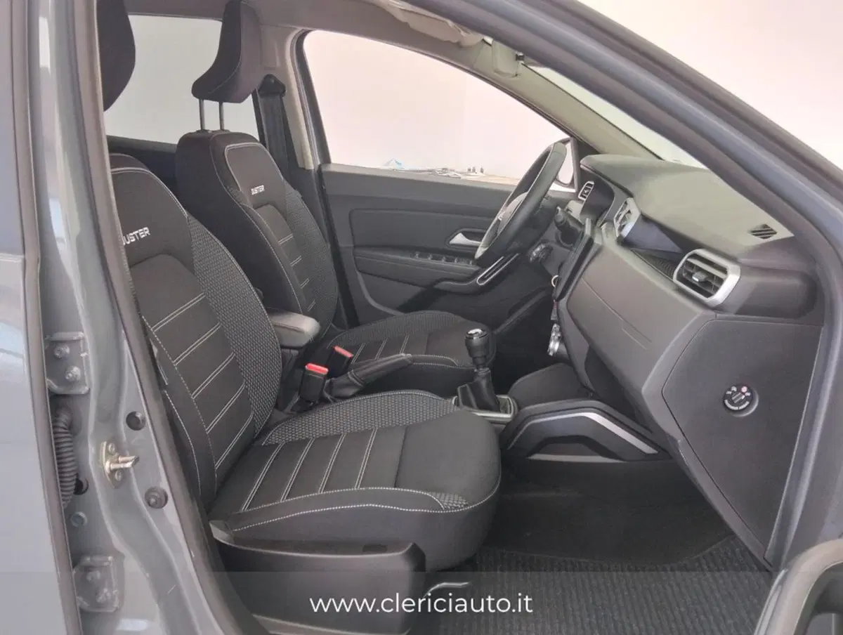 Dacia Duster usata a Como (2)