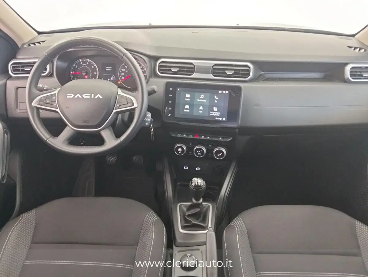 Dacia Duster usata a Como (3)