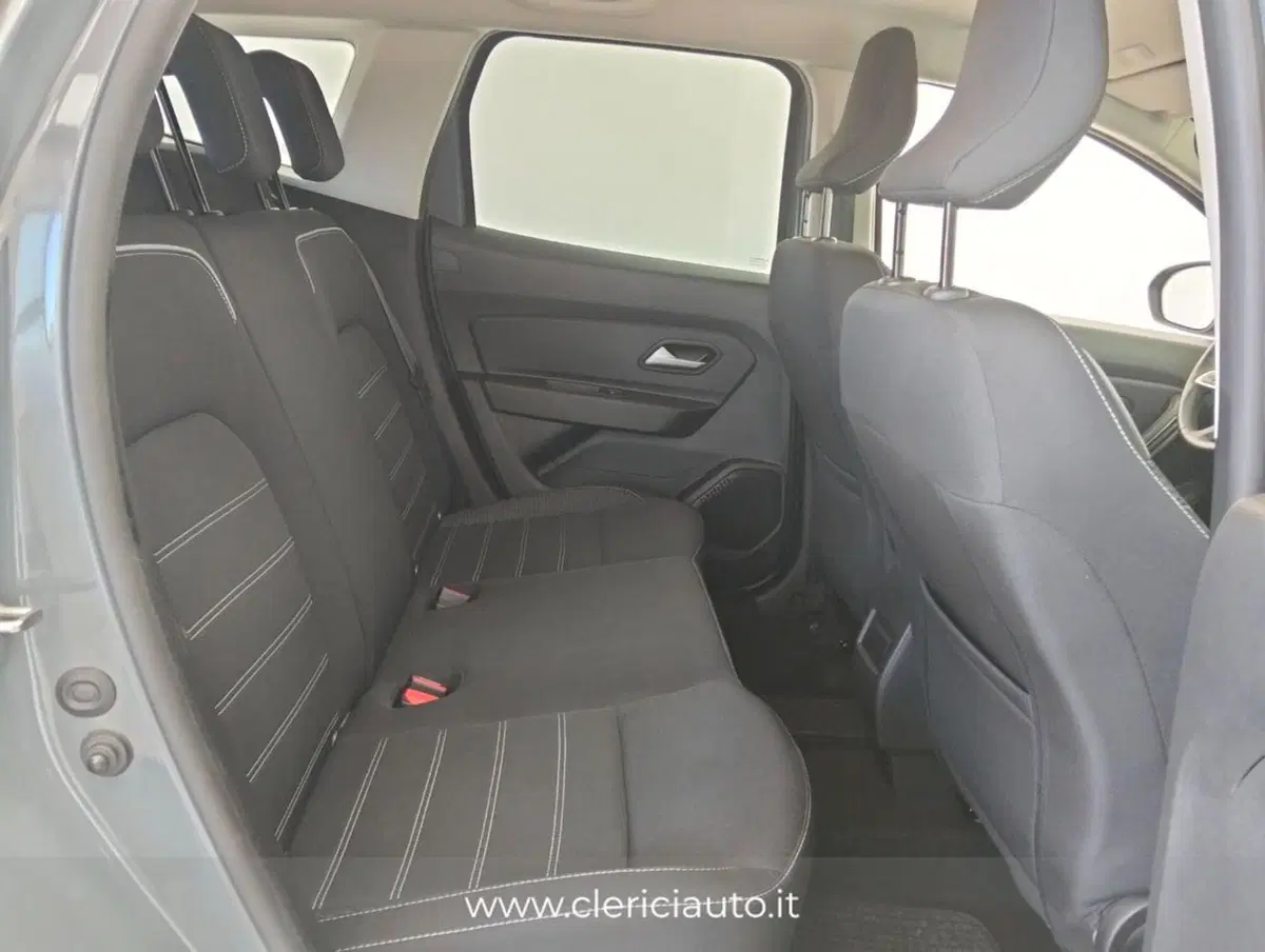 Dacia Duster usata a Como (4)