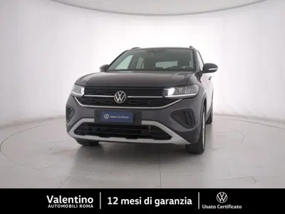 Volkswagen T-Cross 1.0 tsi Life 95cv del 2024 usata a Roma