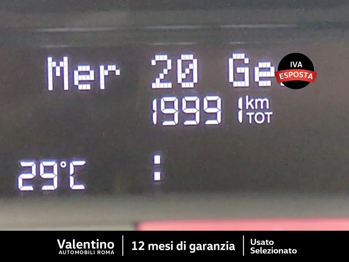 Lancia Ypsilon usata a Roma (17)