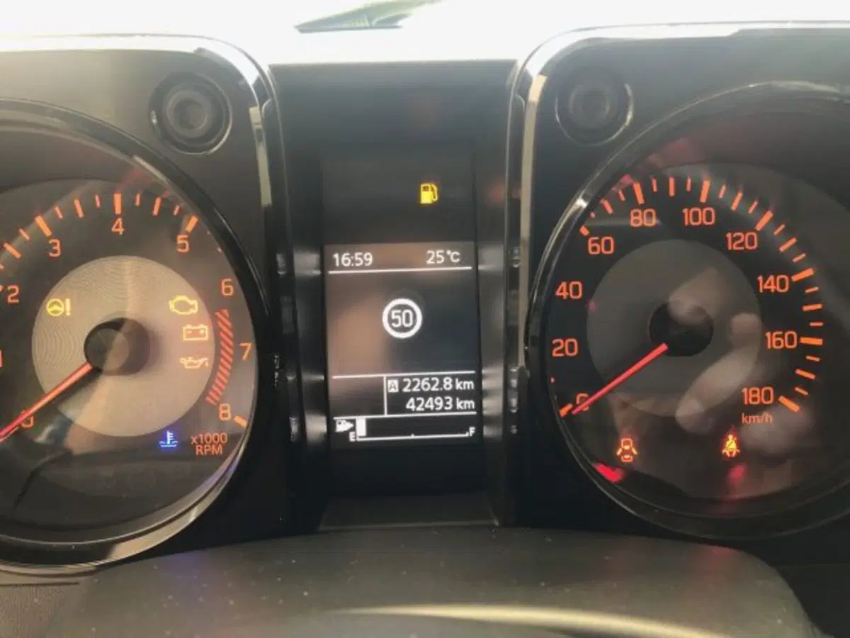 Suzuki Jimny usata a Torino (10)