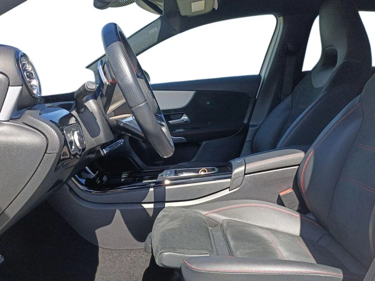 Mercedes-Benz Classe A usata a Taranto (10)