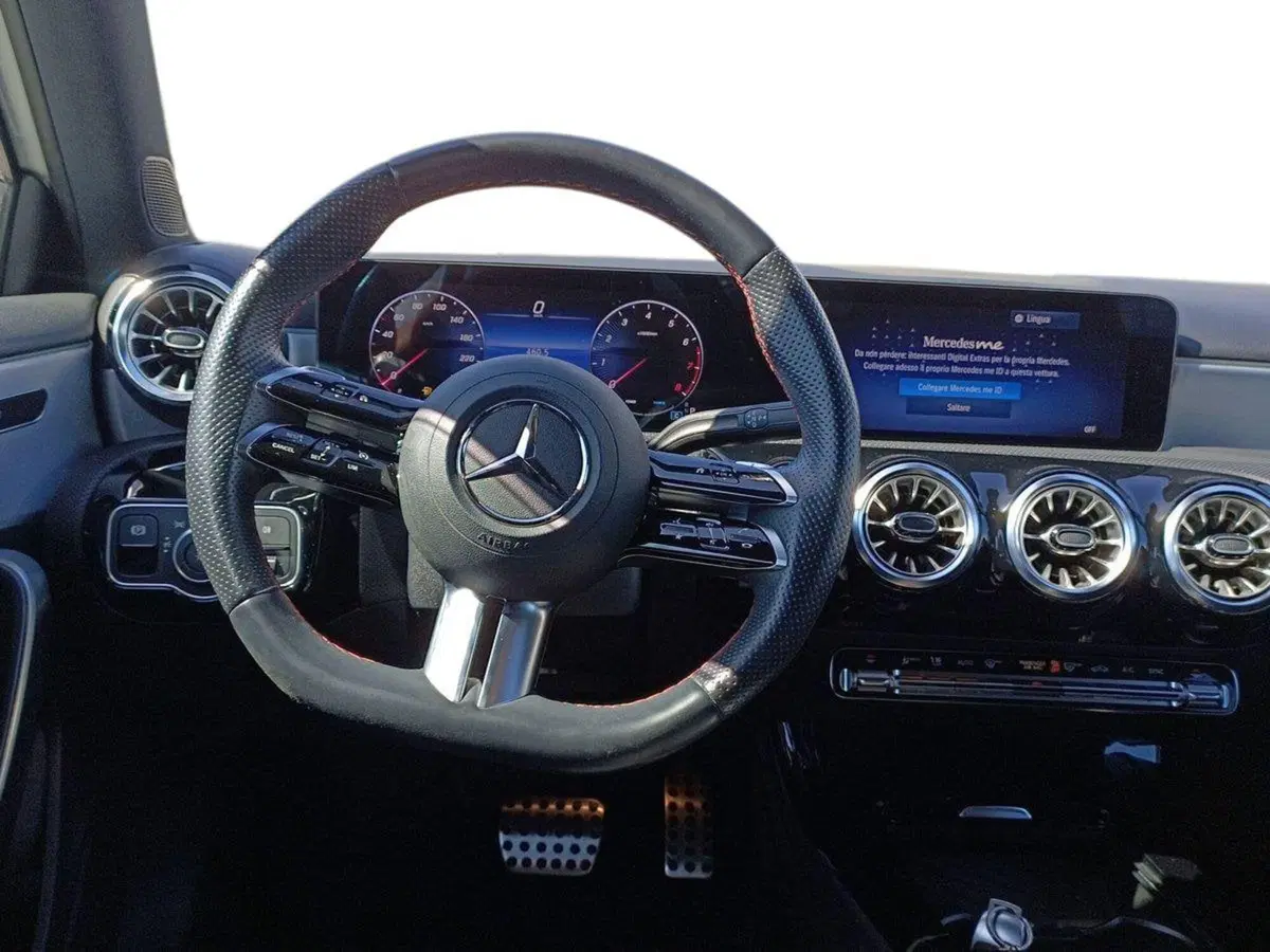 Mercedes-Benz Classe A usata a Taranto (11)