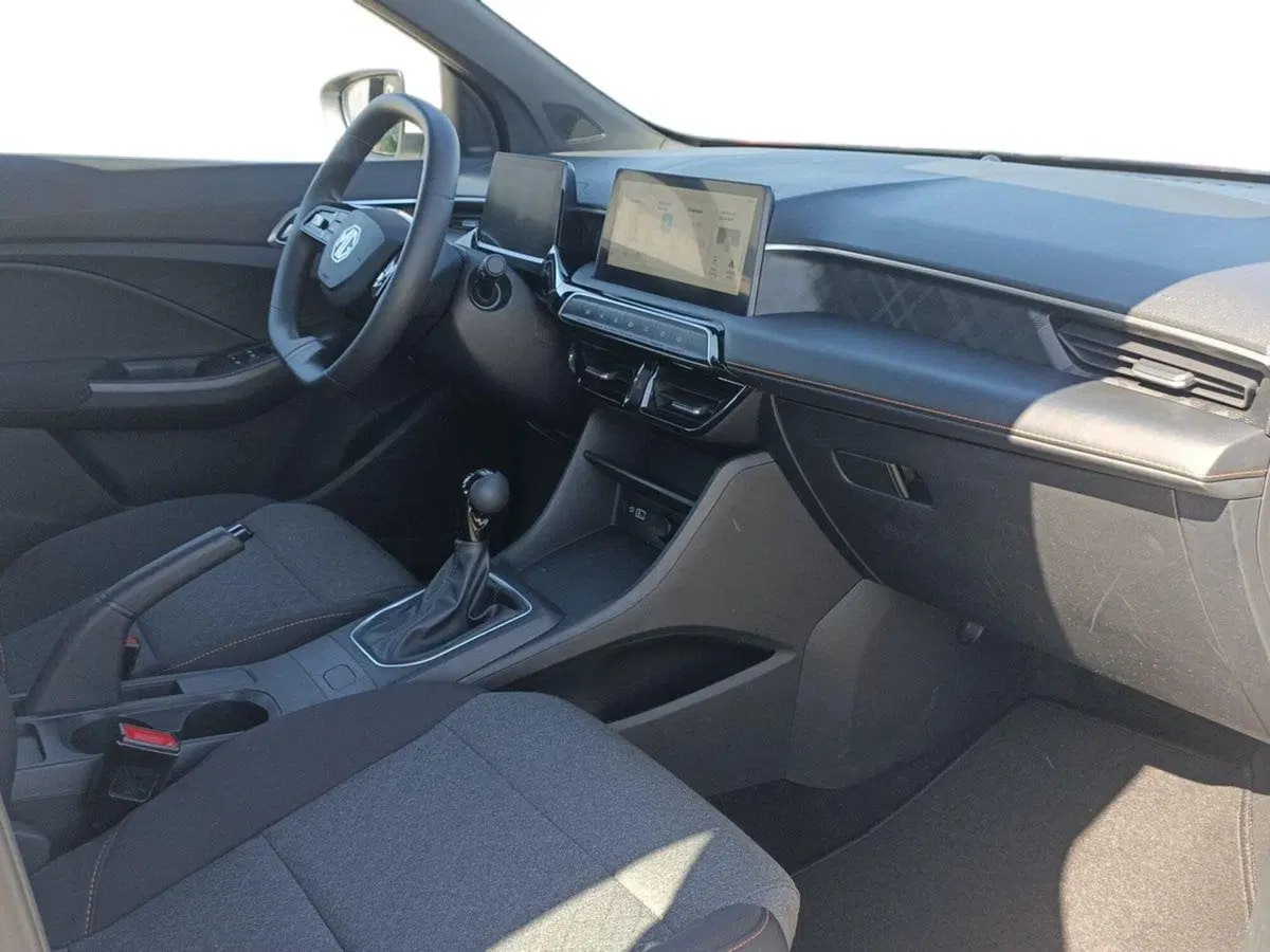 Mg MG3 usata a Bari (9)