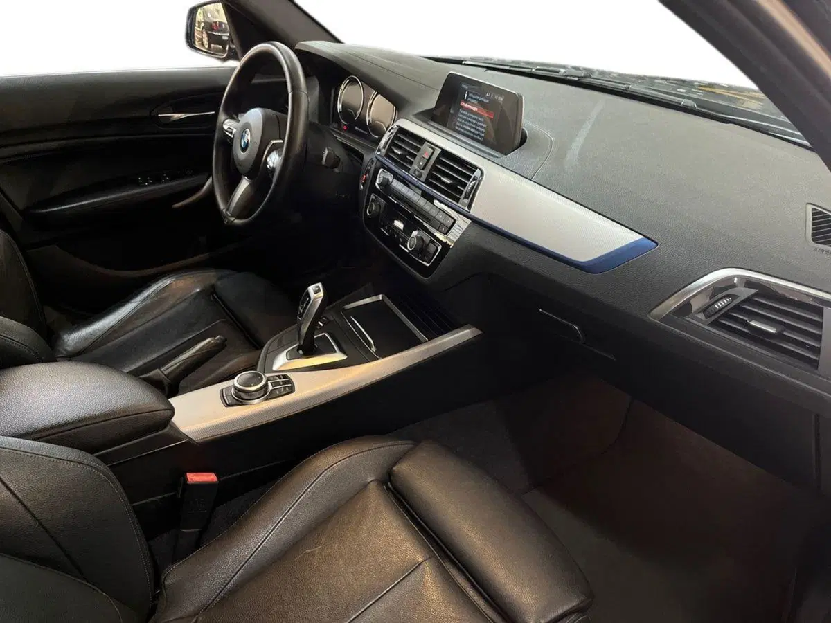 BMW Serie 1 5p. usata a Bari (9)