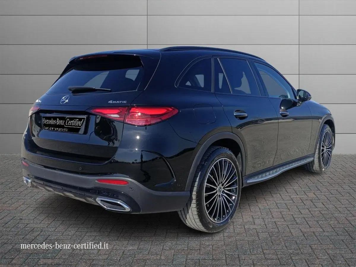 Mercedes-Benz GLC SUV usata a Bari (2)