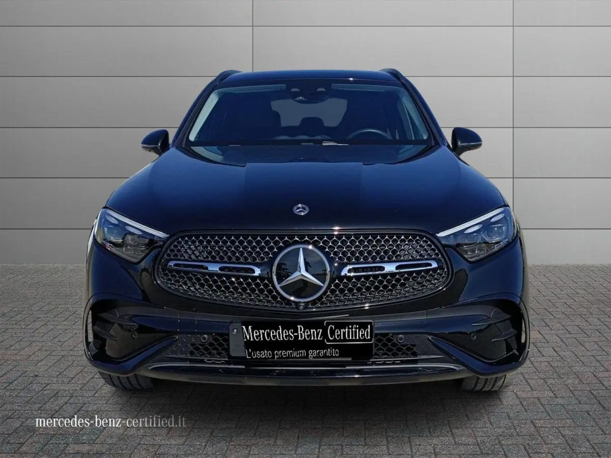Mercedes-Benz GLC SUV usata a Bari (3)