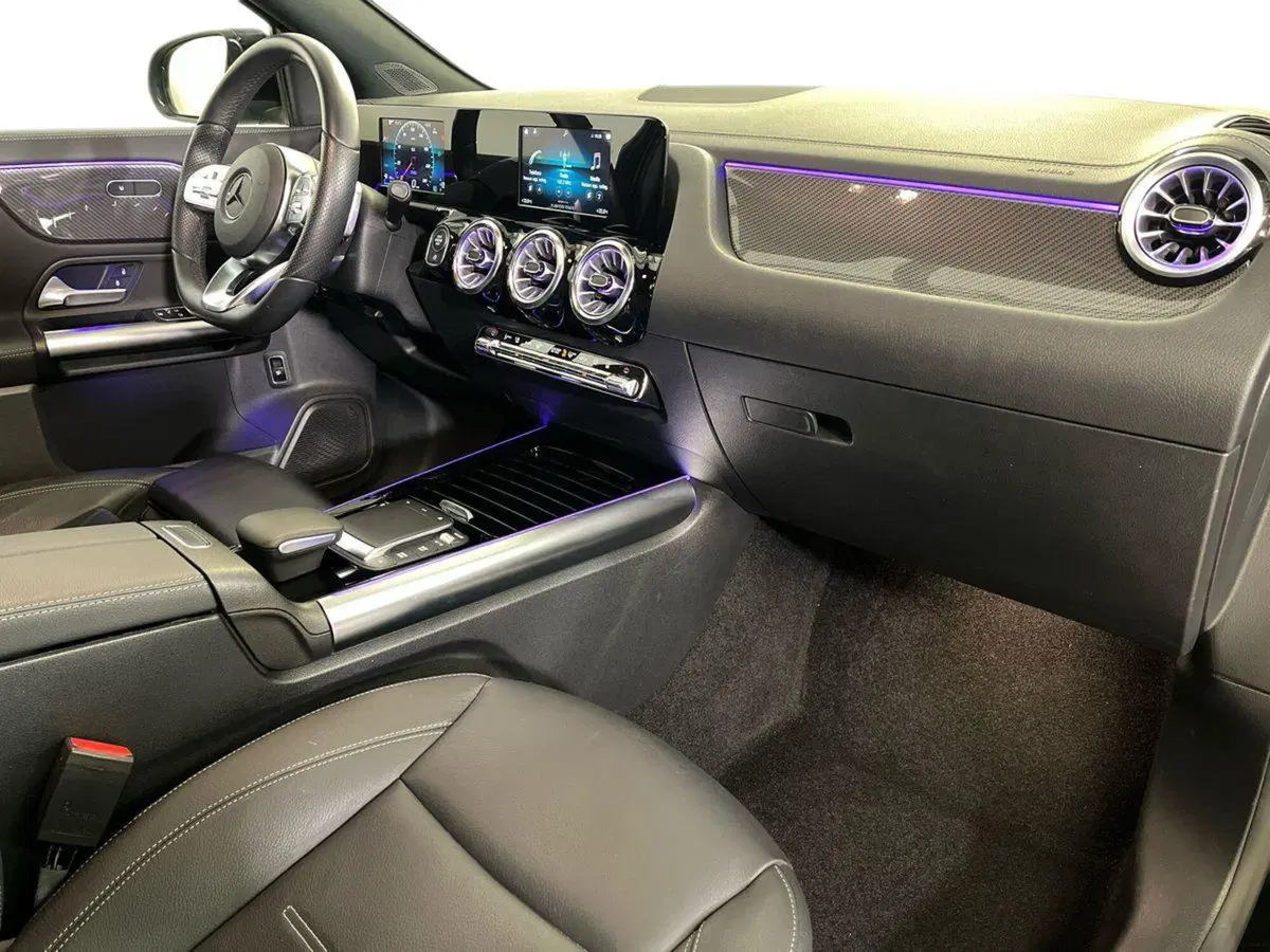 Mercedes-Benz GLA SUV usata a Monza e Brianza (15)