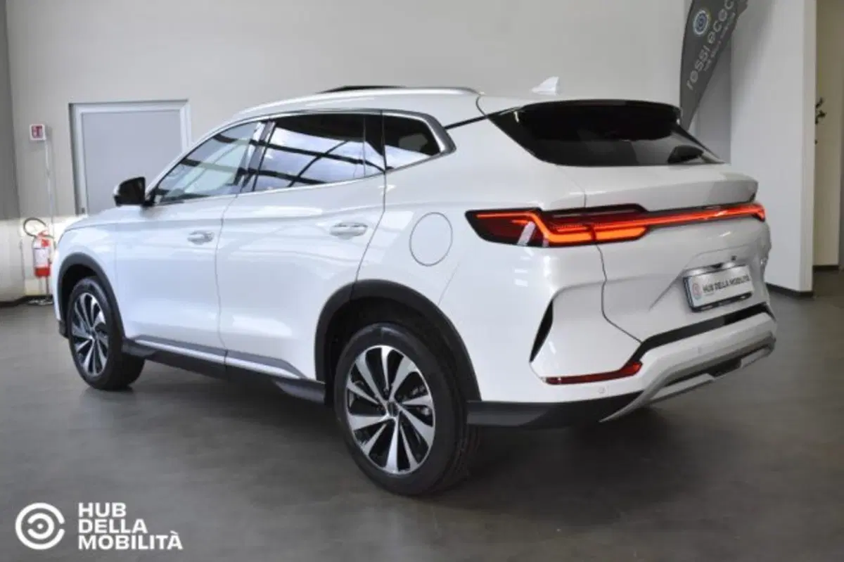 Byd Seal U DM-i  usata a Perugia (6)