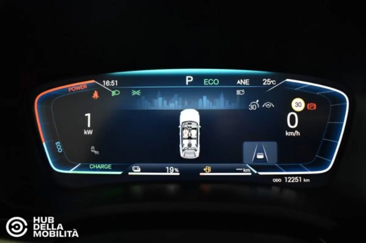 Byd Seal U DM-i  usata a Perugia (9)