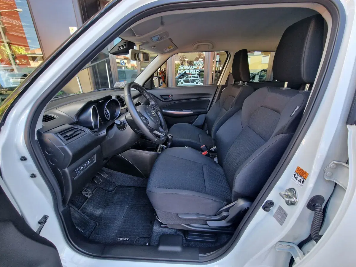 Suzuki Swift usata a Milano (6)