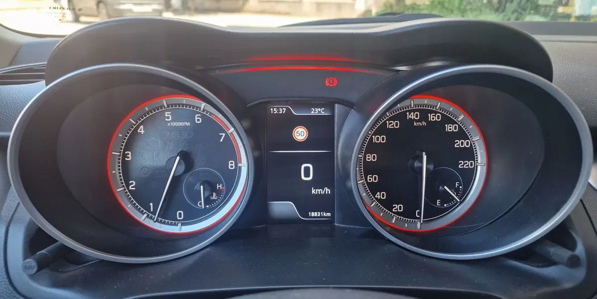 Suzuki Swift usata a Milano (9)