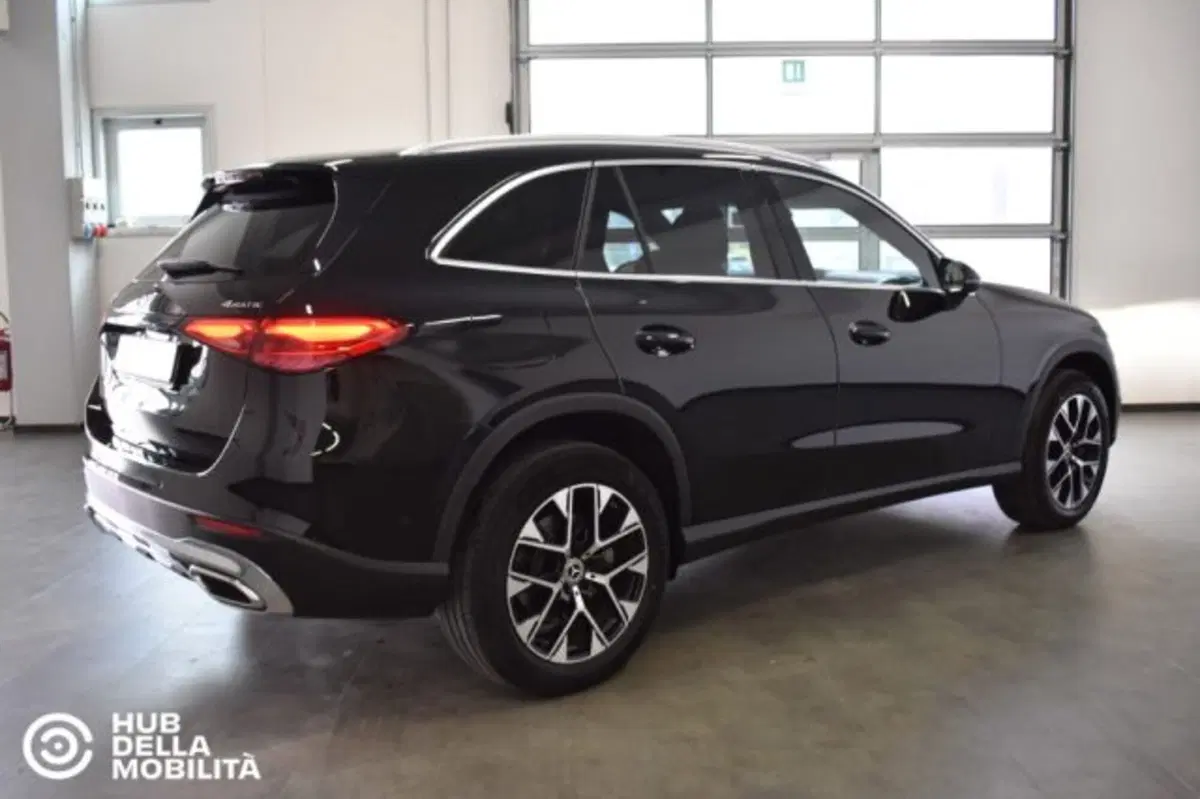 Mercedes-Benz GLC usata a Perugia (4)